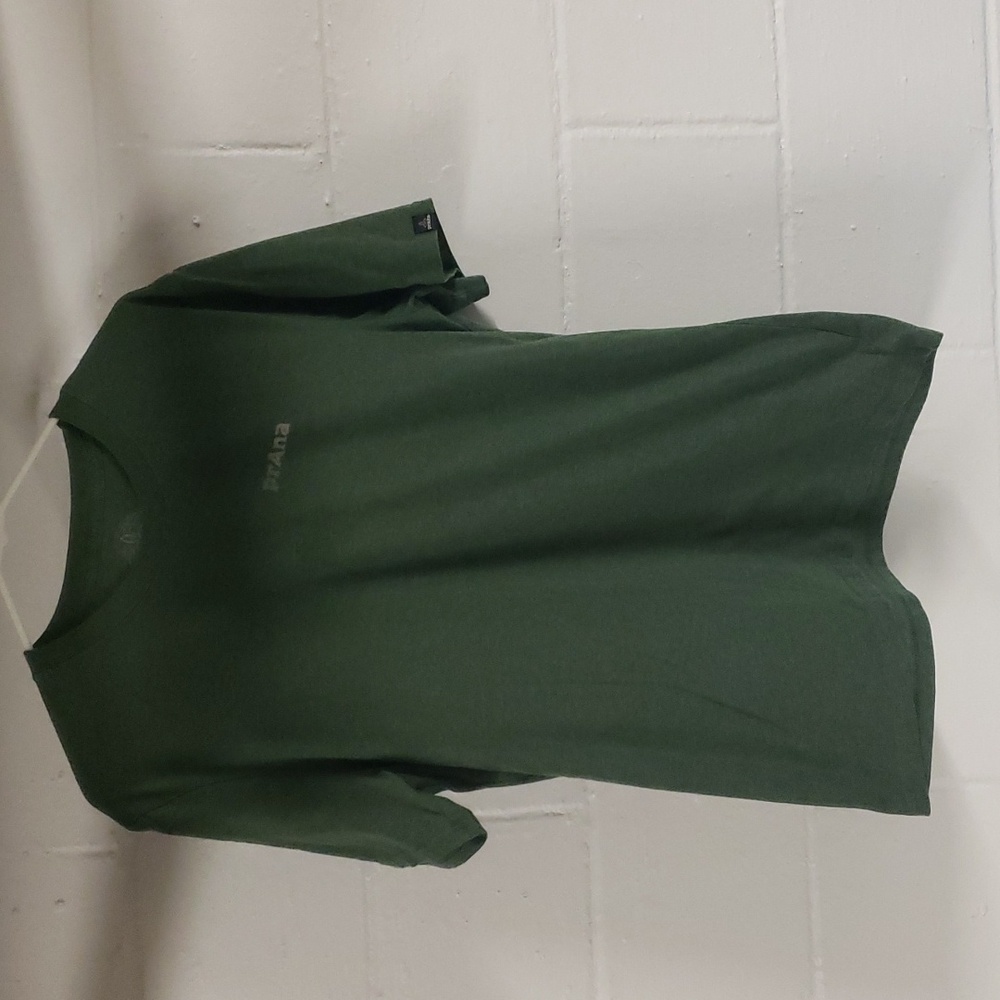 Prana Women's Large Green T-shirt